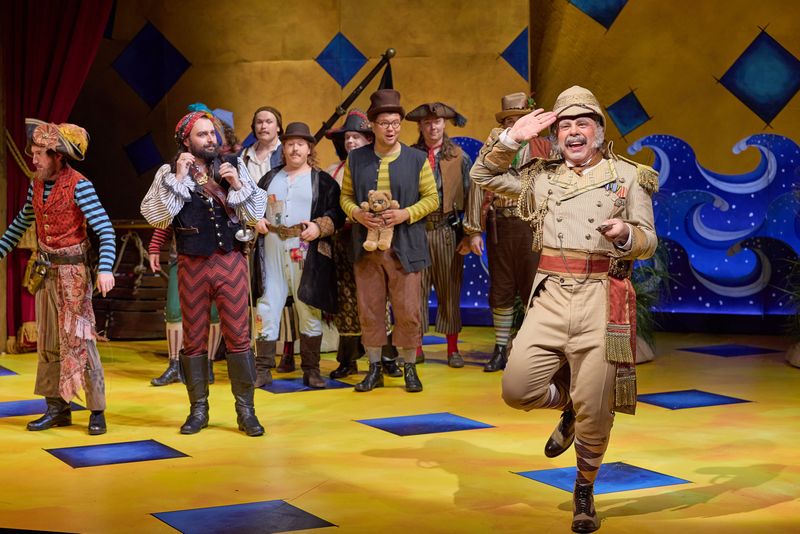Review: THE PIRATES OF PENZANCE at St. Louis Opera Theatre Image