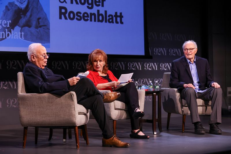 Photos: Roger Rosenblatt Talks 'More Rules for Aging' With Alan Alda and Joy Behar — photo 6 of 31