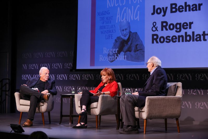 Photos: Roger Rosenblatt Talks 'More Rules for Aging' With Alan Alda and Joy Behar — photo 25 of 31