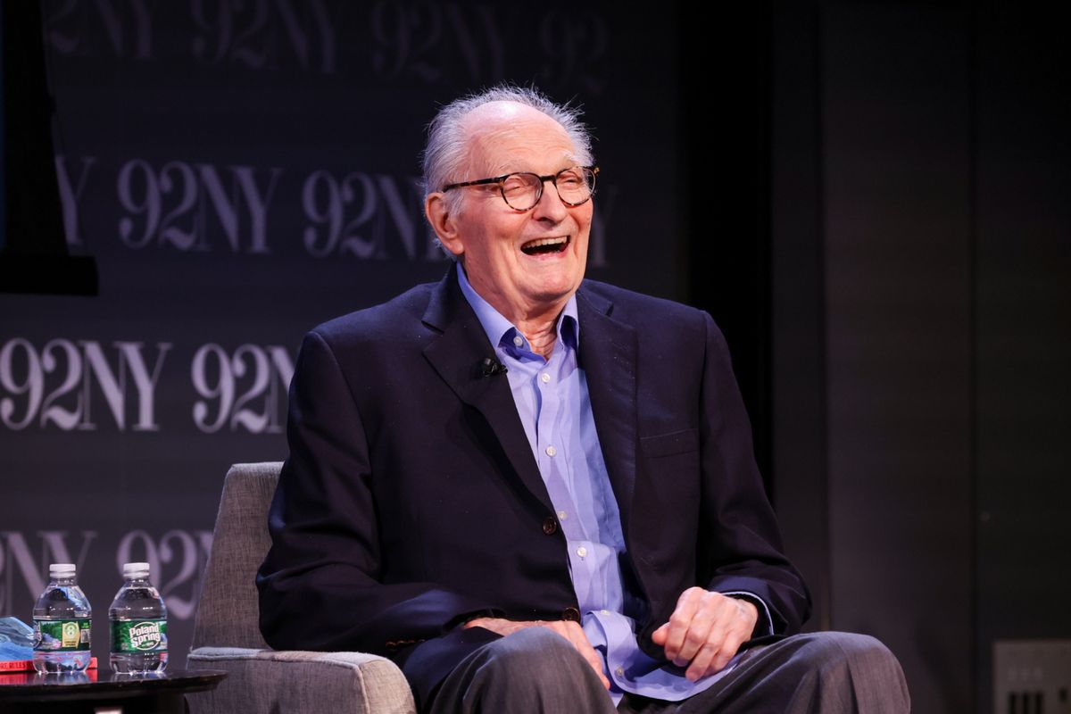 Alan Alda at Photos: Roger Rosenblatt Talks 'More Rules for Aging' With Alan Alda and Joy Behar