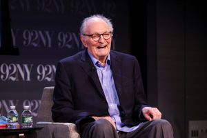 Alan Alda Photo