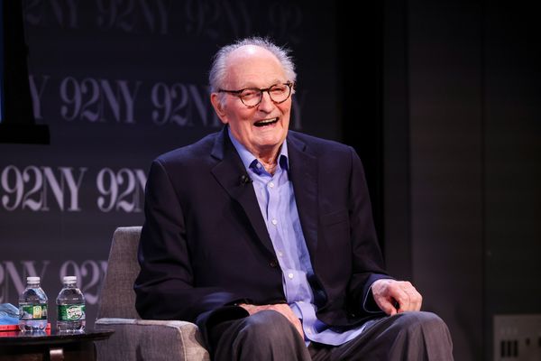Alan Alda Photo