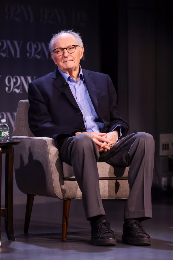 Alan Alda Photo
