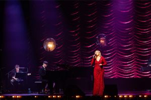 Megan Hilty Photo