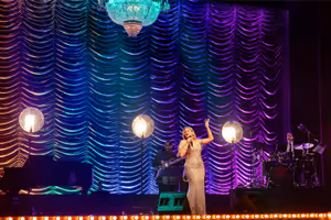 Megan Hilty Photo