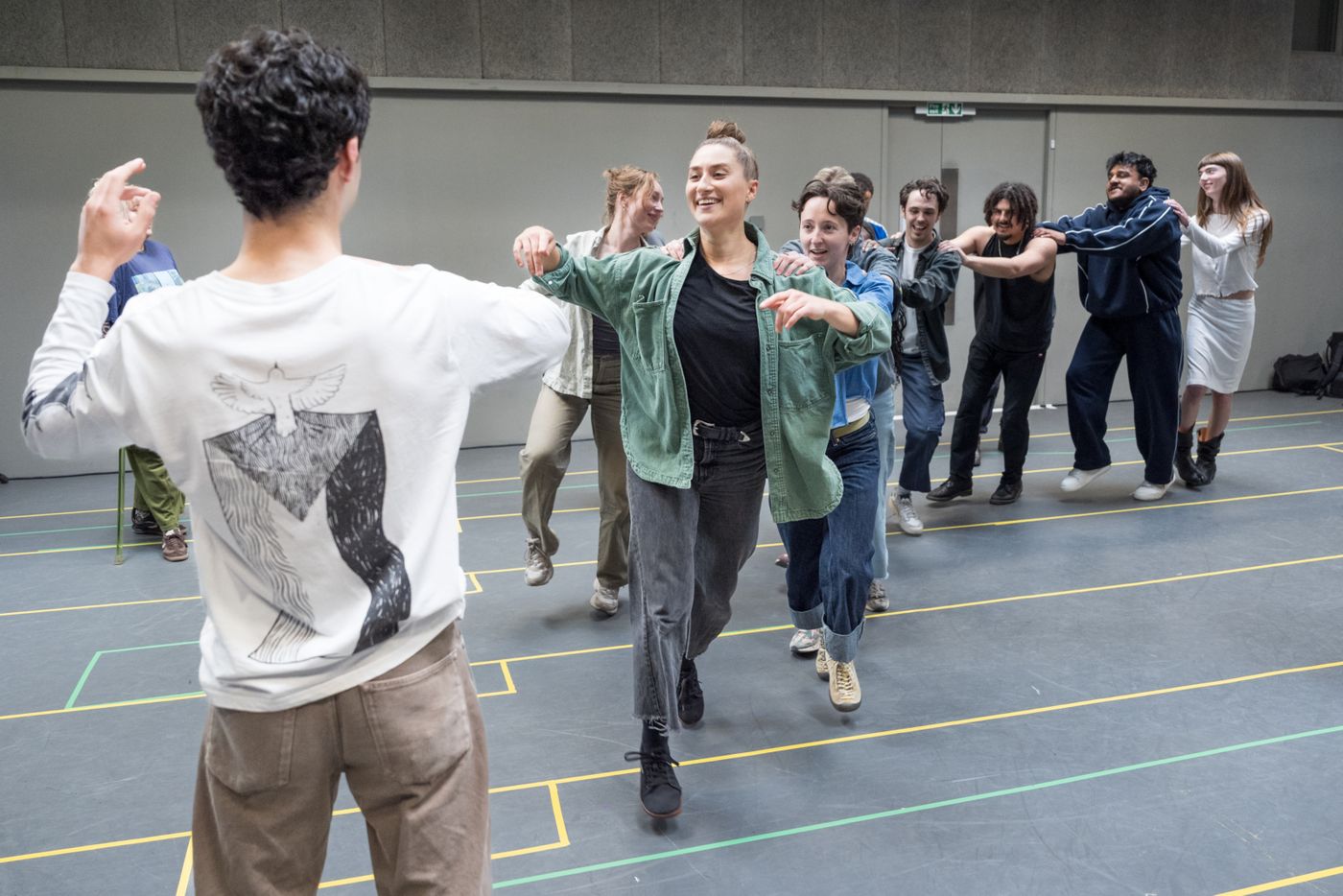 Photos: A MIDSUMMER NIGHT'S DREAM in Rehearsal at Regent’s Park Open Air Theatre Image