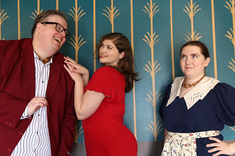 Photos: LAURA to Open at Rover Dramawerks as Part of 26th Season — photo 1 of 4
