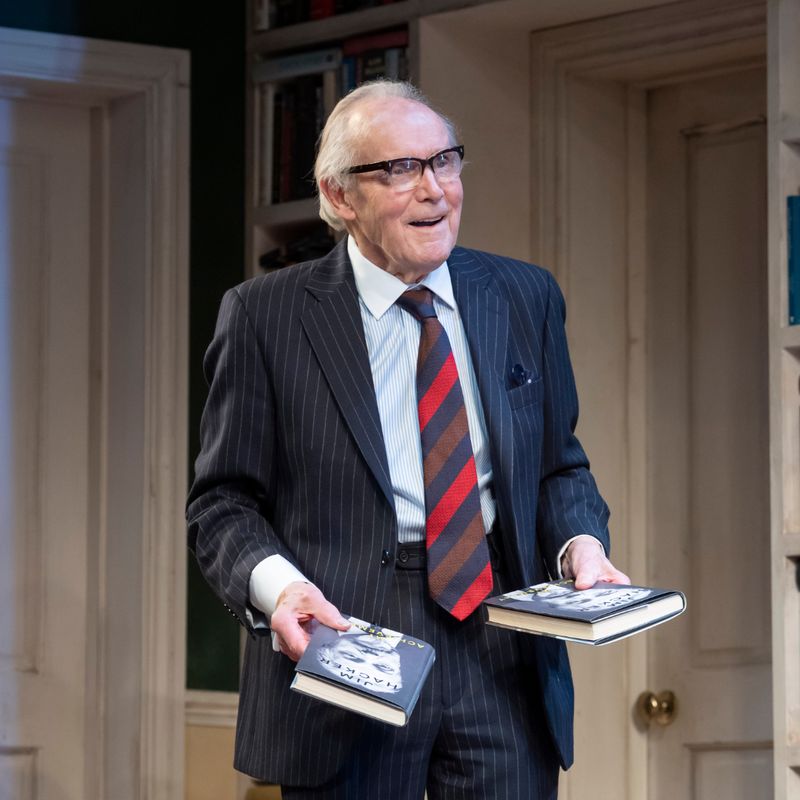 Review: I'M SORRY, PRIME MINISTER, Richmond Theatre Image