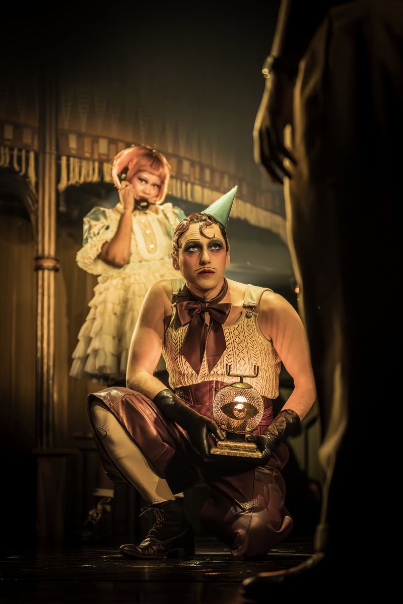 Photos: Jamie Muscato and Joy Woods in CABARET AT THE KIT KAT CLUB in London — photo 10 of 12