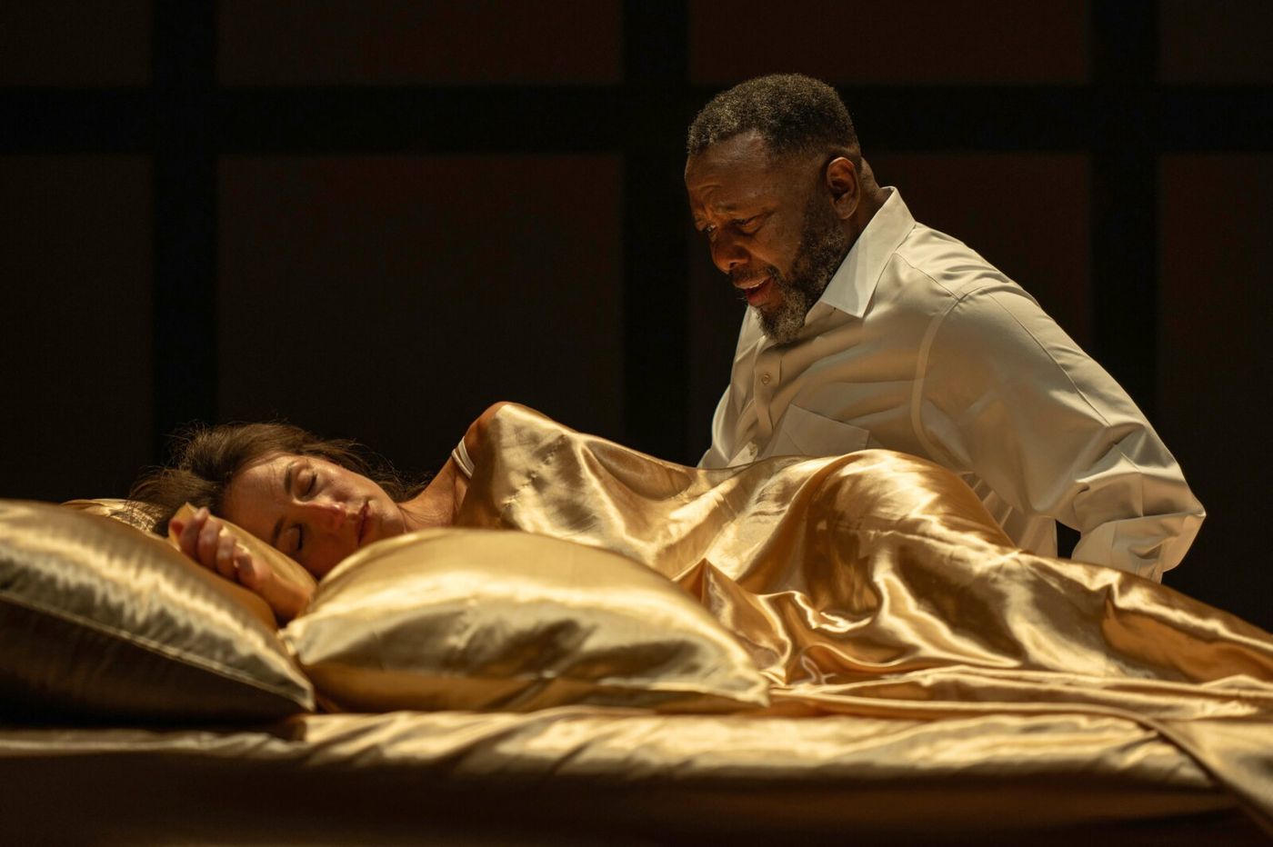 Photos: Wendell Pierce Stars in OTHELLO at Shakespeare Theatre Company Image