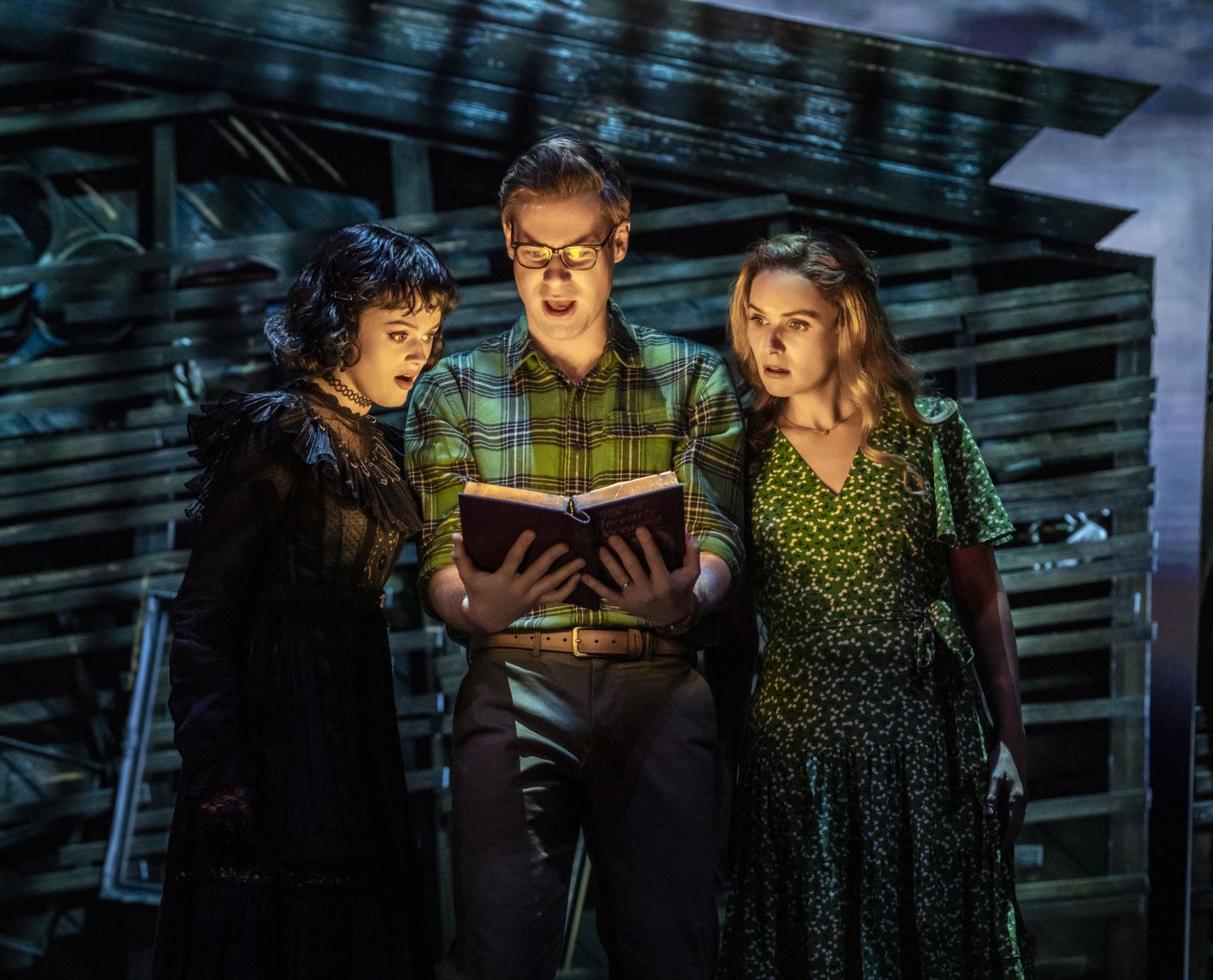 Photos: Amie Atkinson, David Fynn and More in BEETLEJUICE in the West End Image