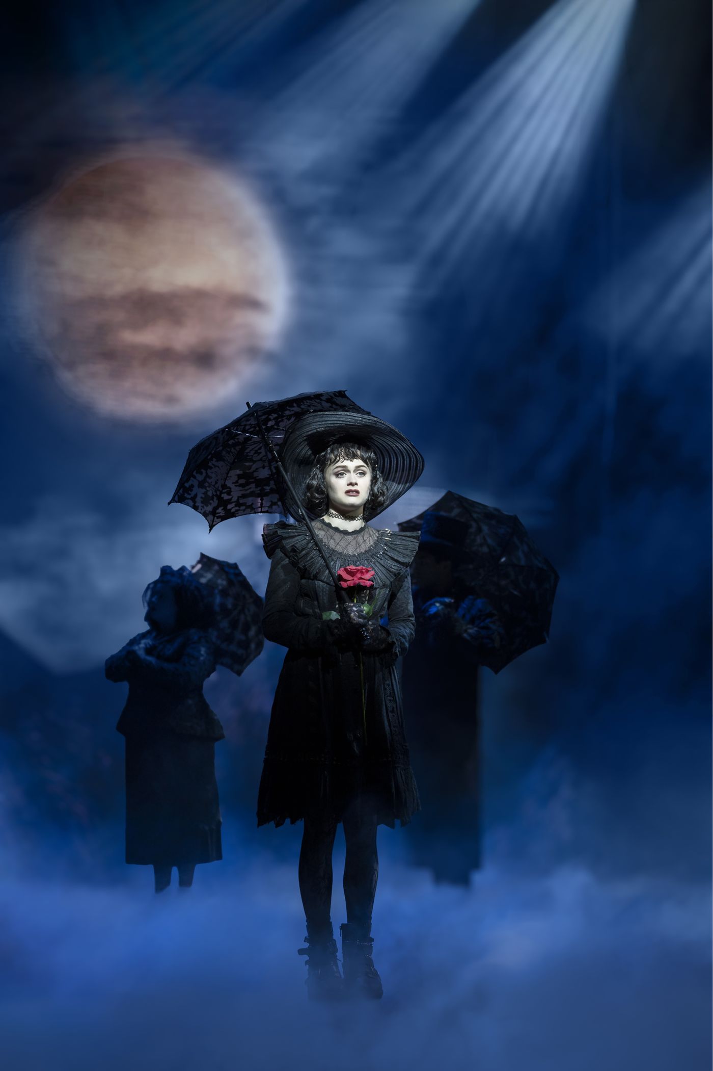 Photos: Amie Atkinson, David Fynn and More in BEETLEJUICE in the West End Image