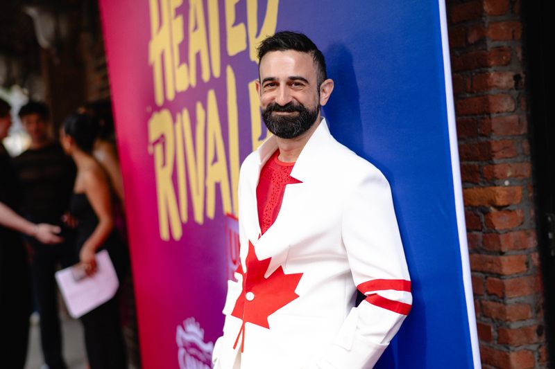 Photos: HEATED RIVALRY: THE UNAUTHORIZED MUSICAL PARODY Opens Off-Broadway — photo 28 of 31
