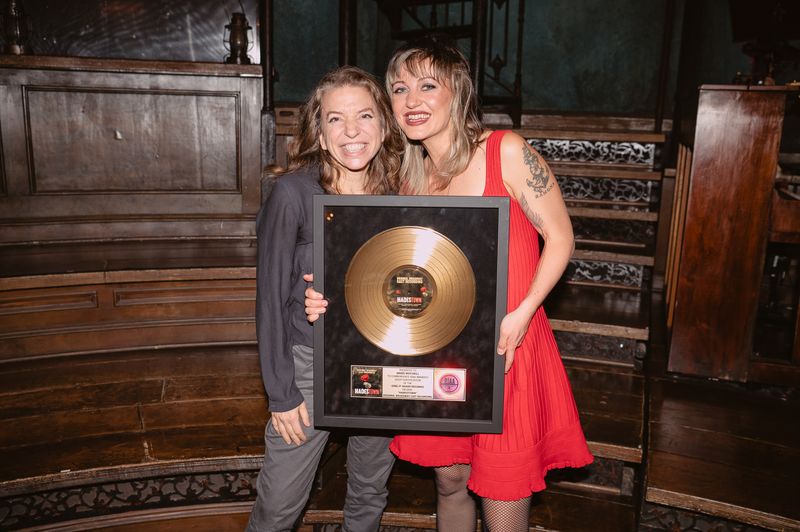 Photos/Video: HADESTOWN Celebrates Gold Certification of Original Broadway Cast Recording — photo 10 of 12