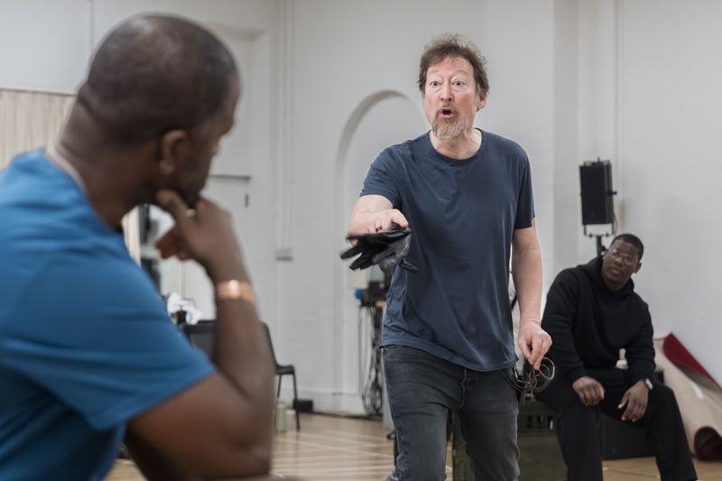 Photos: CYRANO DE BERGERAC in Rehearsal at the Noël Coward Theatre — photo 9 of 12