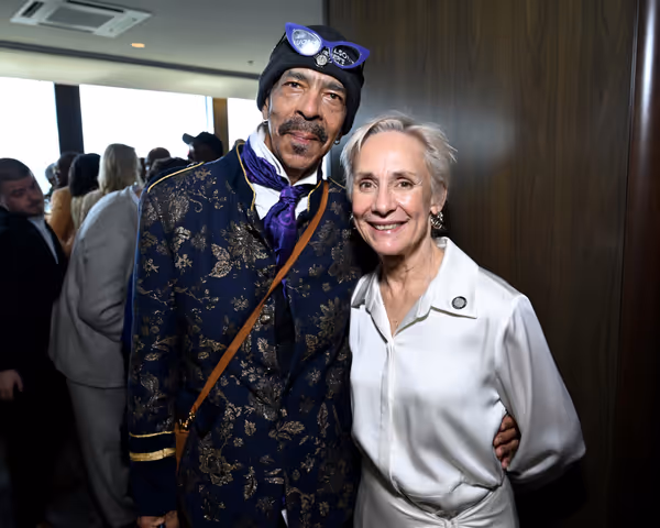 Steve Bargonetti and Laurie Metcalf Photo