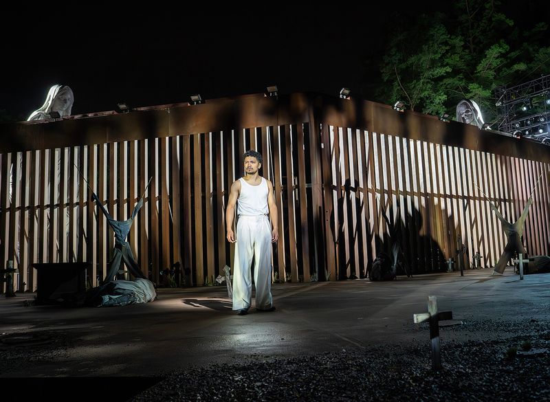 Photos: LaChanze, Francis Jue and More Free Shakespeare in the Park's ROMEO & JULIET — photo 4 of 17