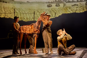 Jordan Paris, Eloise Beaumont-Wood, Anita Adam Gabay and Tom Sturgess @ BroadwayWorld Jordan Paris, Eloise Beaumont-Wood, Anita Adam Gabay and Tom Sturgess Photo