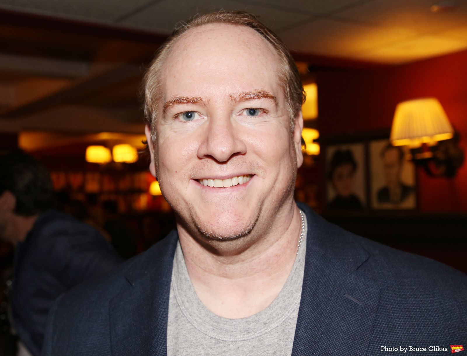 Photos: THE LOST BOYS' Shoshana Bean Receives Portrait at Sardi's — photo 61 of 66