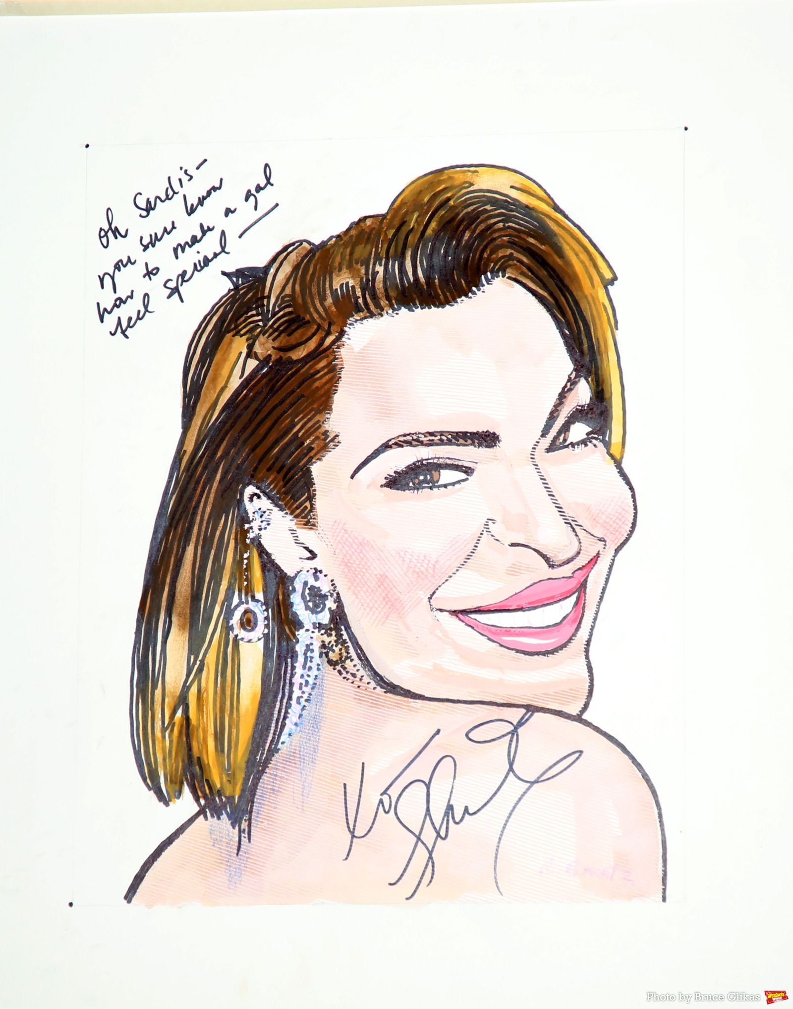 Photos: THE LOST BOYS' Shoshana Bean Receives Portrait at Sardi's — photo 66 of 66