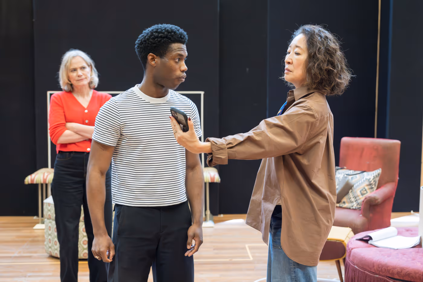 Photos: Sandra Oh and More in Rehearsal For THE MISANTHROPE at the National Theatre Image