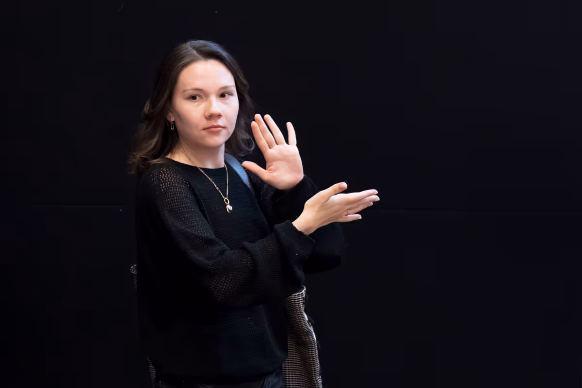 Imogen Elliott at Photos: Sandra Oh and More in Rehearsal For THE MISANTHROPE at the National Theatre