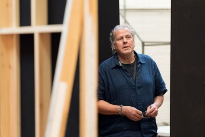 John Vernon  Photo