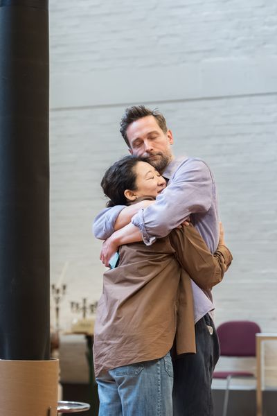 Sandra Oh and Tom Mison  Photo