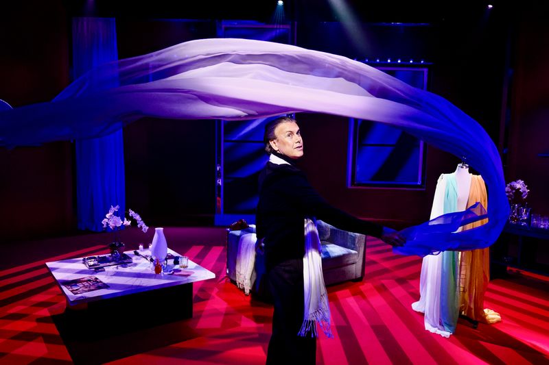 Photos: Matt McGrath in MISTER HALSTON at Bay Street Theater — photo 5 of 6