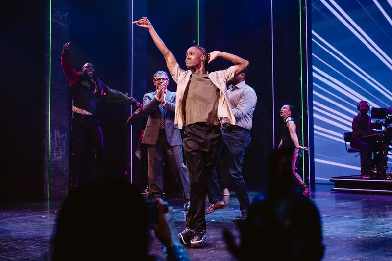Photos: Tavon Olds-Sample Takes Final Bow as 'Middle Michael' in MJ — photo 1 of 8