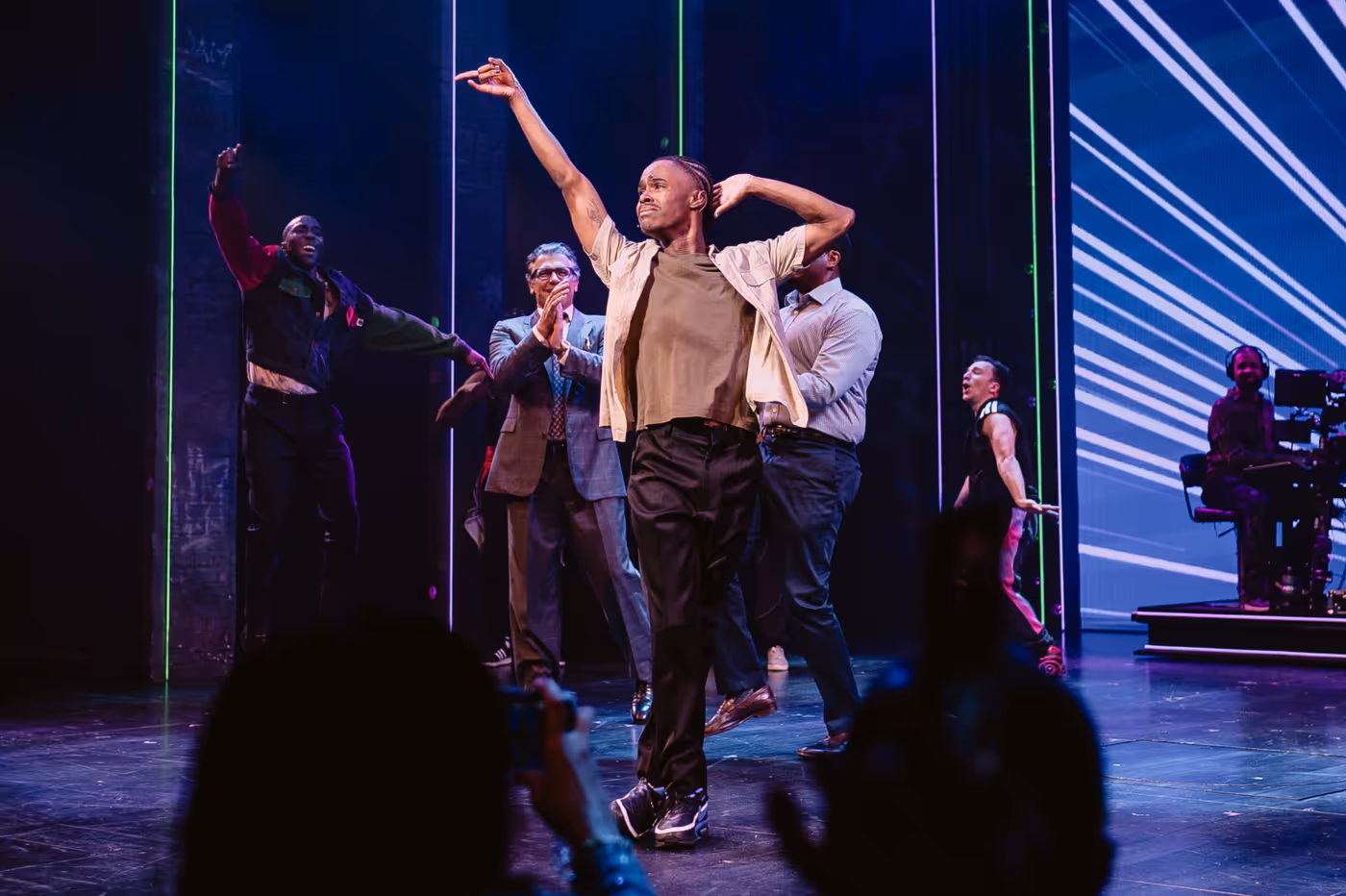 Photos: Tavon Olds-Sample Takes Final Bow as 'Middle Michael' in MJ Image