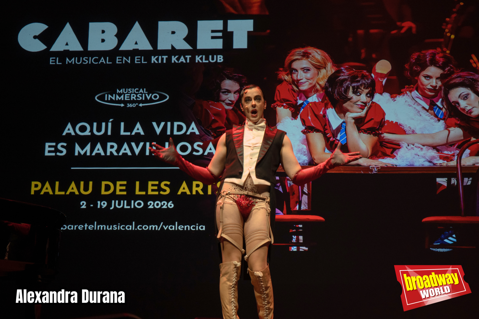 FOTOS: El renovado elenco de CABARET deslumbra en su presentación oficial en Valencia Image