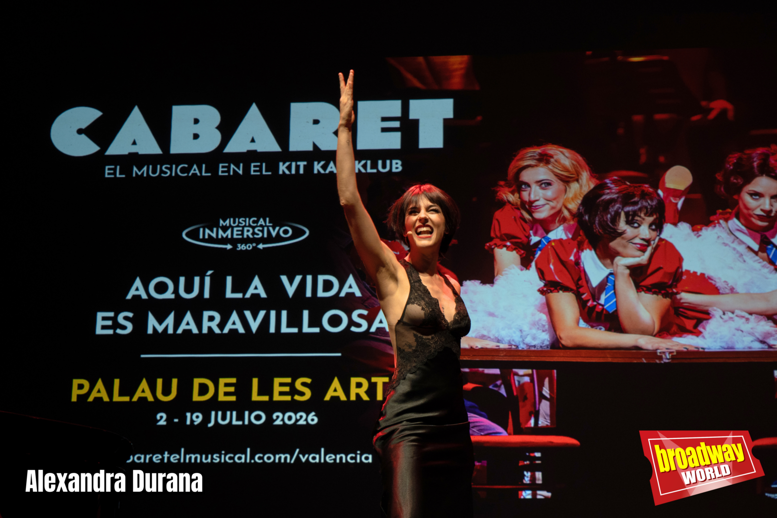 FOTOS: El renovado elenco de CABARET deslumbra en su presentación oficial en Valencia Image