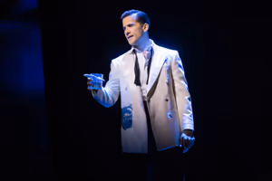 Dez Duron @ BroadwayWorld Dez Duron Photo