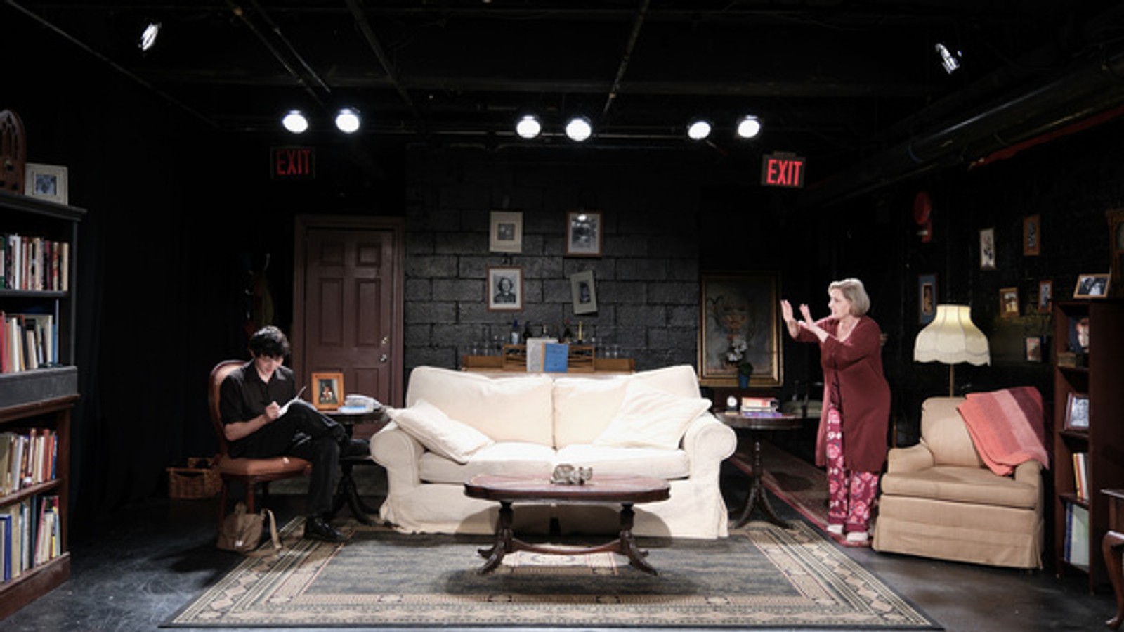 Photos: GOODNIGHT, MRS. CALABASH At Theater For The New City — photo 9 of 15