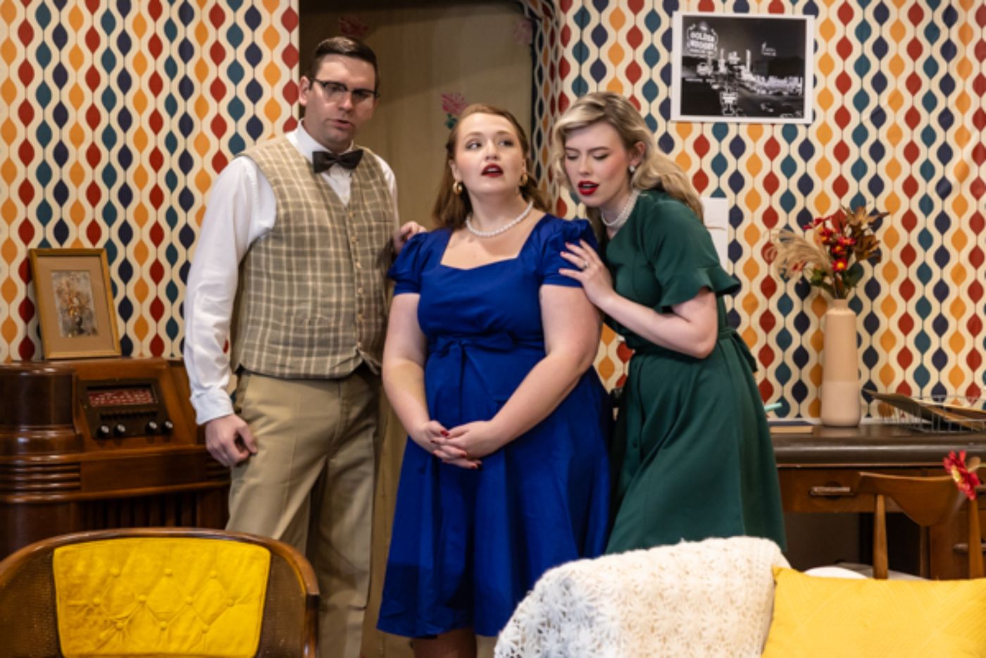 Photos: First look at King Avenue Players’ PERFECT ARRANGEMENT Image