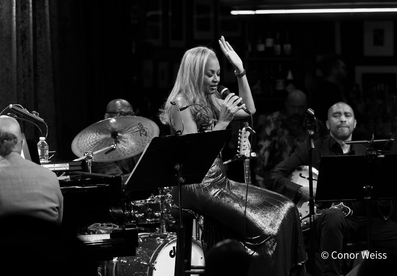 Photos: See Highlights of La Tanya Hall's May 30 Show at Birdland — photo 17 of 20