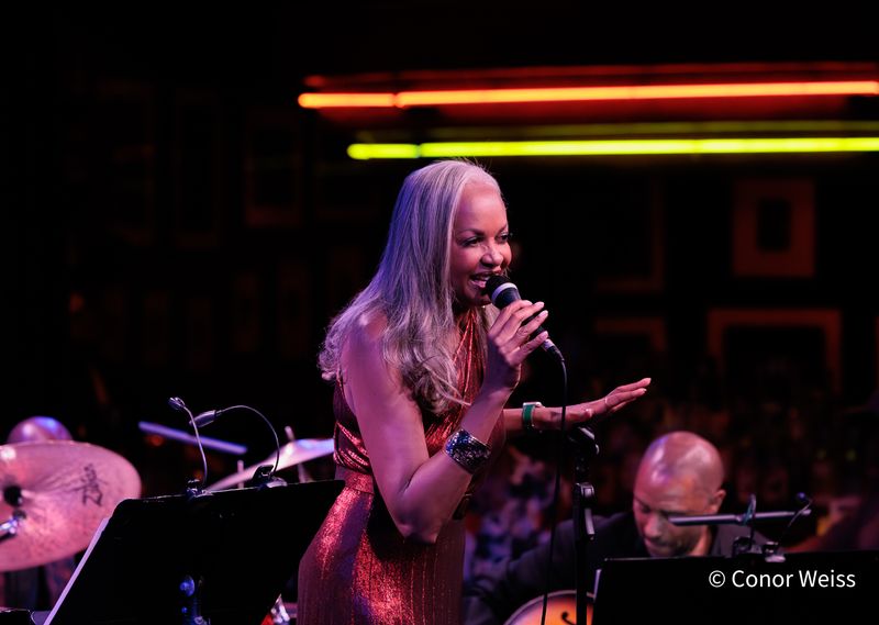 Photos: See Highlights of La Tanya Hall's May 30 Show at Birdland — photo 19 of 20