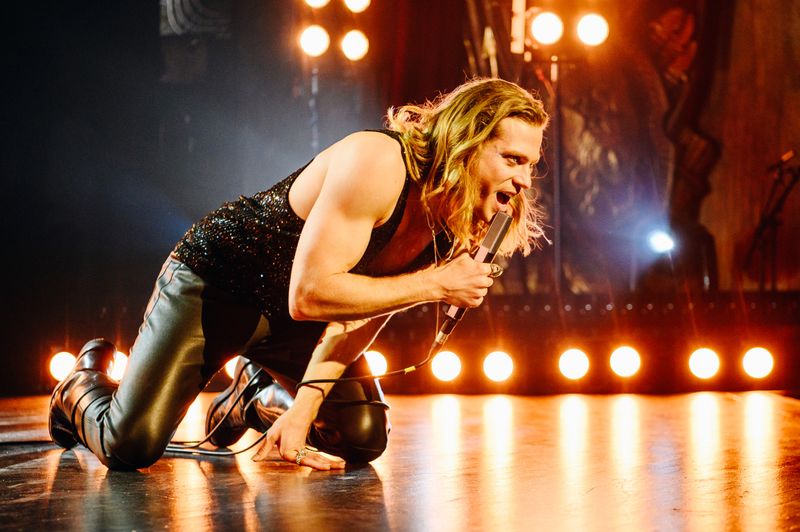 Photos: Inside THE VAMPIRE LESTAT's One Night Concert at the Beacon Theatre — photo 17 of 18