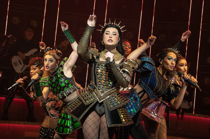 Review: SIX: THE MUSICAL at Dr. Phillips Center For The Performing Arts Image