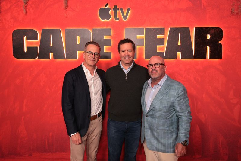 Photos: Amy Adams & CAPE FEAR Cast Dazzle at LA Premiere — photo 18 of 29
