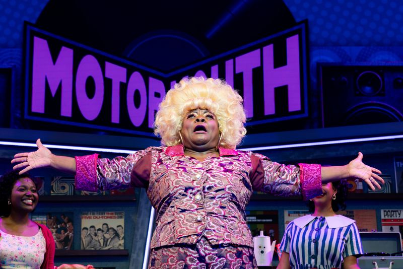 Review: HAIRSPRAY is An Anthem to Optimism and Change Image