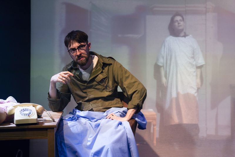 Review: SLAUGHTERHOUSE-FIVE, Southwark Playhouse Image