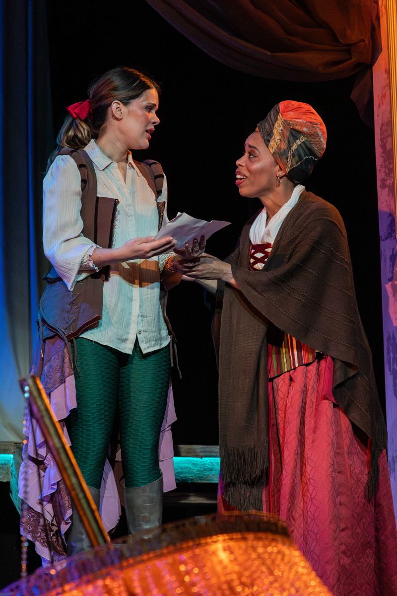 Photos: THE REVOLUTIONISTS at Theatrical Outfit — photo 6 of 12