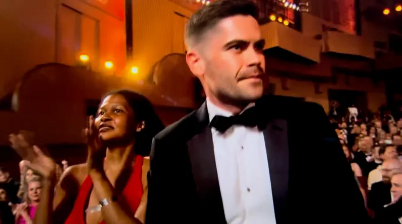 Exclusive: What It’s Actually Like to Be a Tony Awards Seat Filler Image