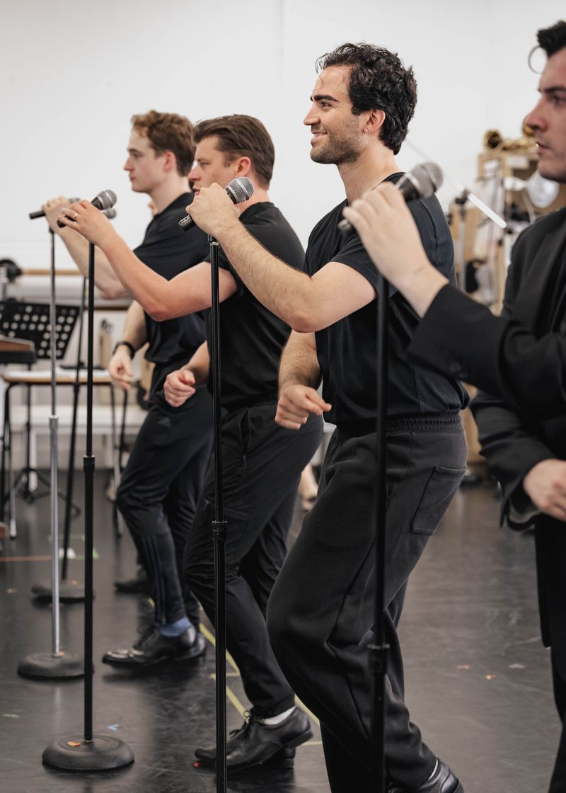 Photos: JERSEY BOYS 20th Anniversary UK & Ireland Tour in Rehearsal — photo 4 of 11