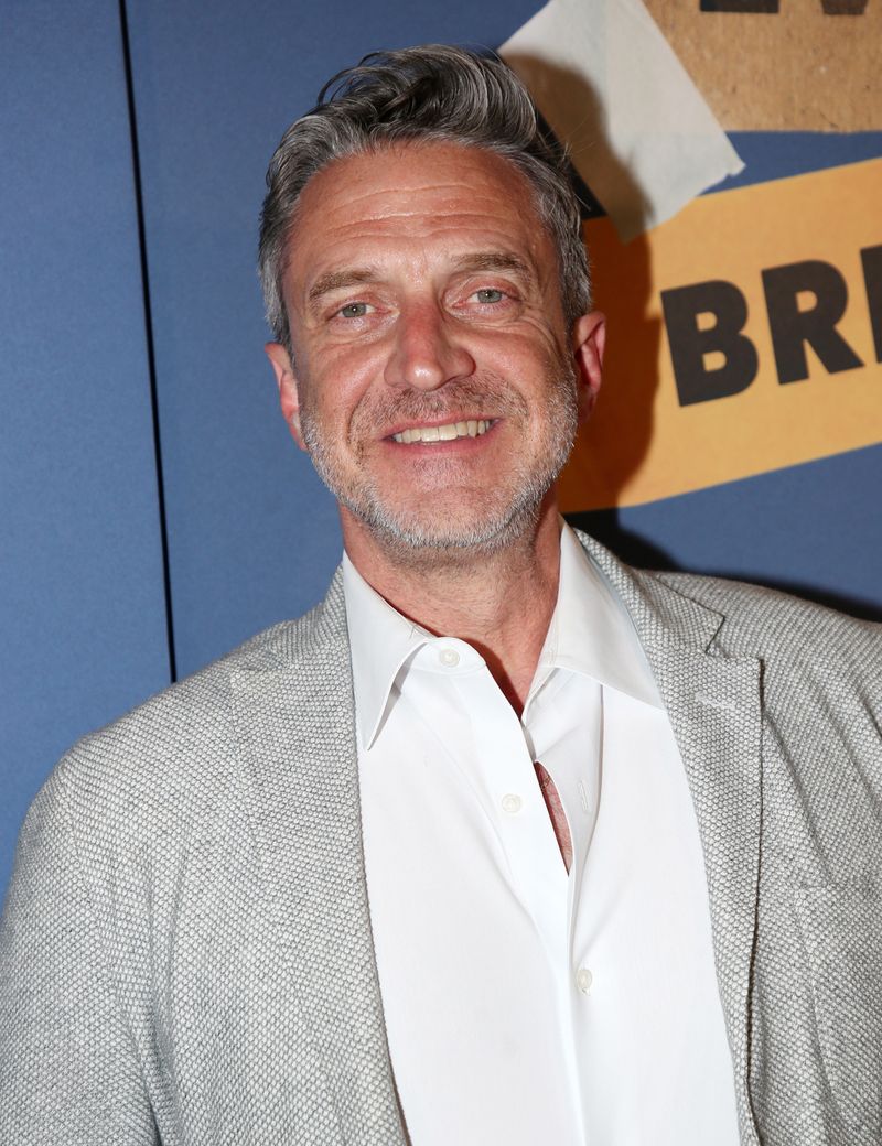 Photos: Go Inside Mariska Hargitay's Opening Night in EVERY BRILLIANT THING — photo 32 of 57