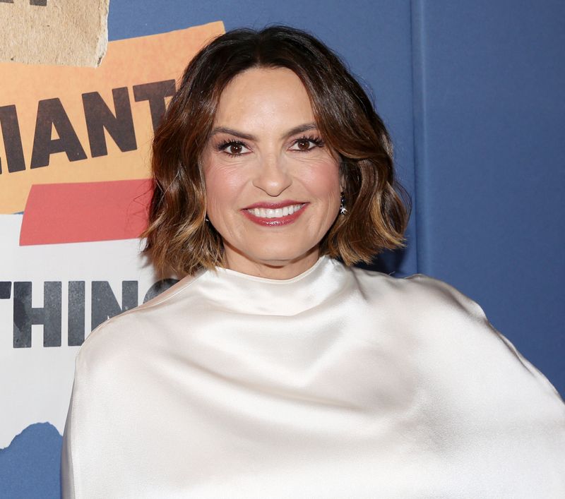 Photos: Go Inside Mariska Hargitay's Opening Night in EVERY BRILLIANT THING — photo 5 of 57