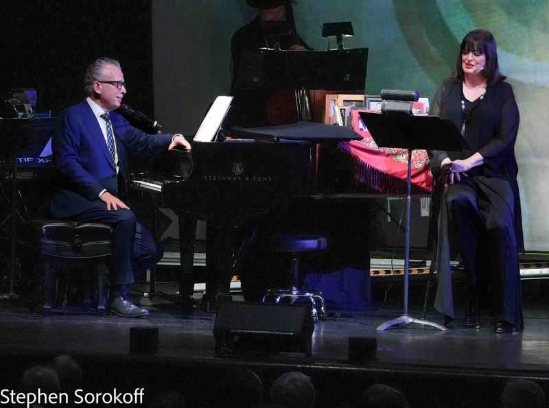 PHOTOS: Lyrics & Lyricists Presents THE LOVE AND LYRICS OF ALAN & MARILYN BERGMAN at 92NY — photo 19 of 24