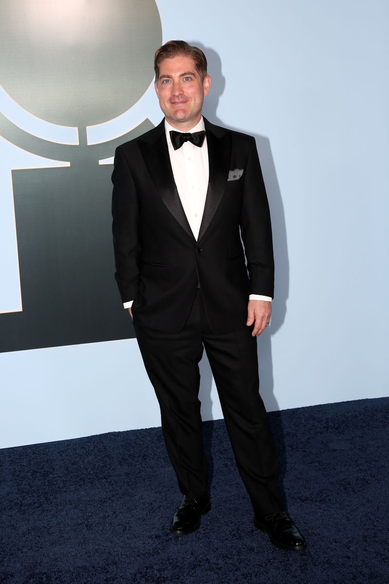 Photos: 2026 Tony Awards- Stars Walk the Red Carpet — photo 390 of 503